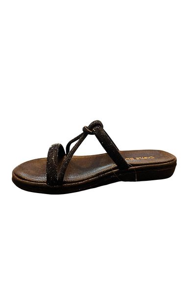 Castle Black Women Slippers