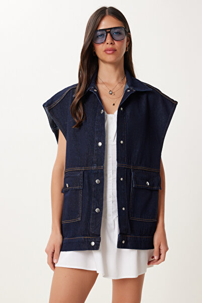 Happiness İstanbul Women's Dark Blue Polo Collar Pocket Denim Vest Rv00213