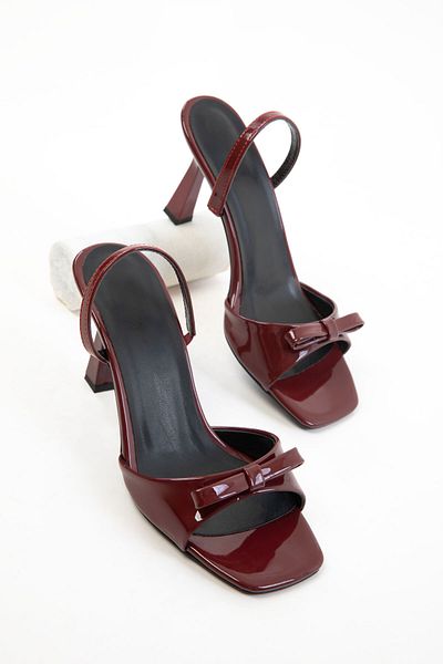 SOHO Pantofi clasici cu toc de damă din piele lacuită roșie Claret 20725