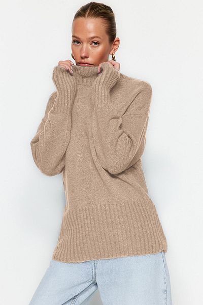 Trendyol Collection Mink Wide Fit Soft Textured Basic Knitwear Sweater Twoaw23Kz00490