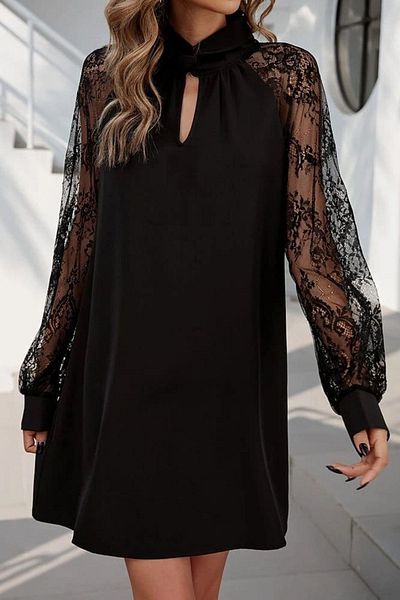 Trendyol Collection Μαύρο κοντό φόρεμα με δαντέλα με λεπτομέρεια TPRAW25EL00186