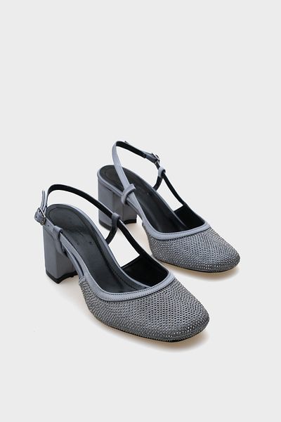 Capone Outfitters Дамски обувки Sayre Saten Stoned със среден ток и каишка отзад
