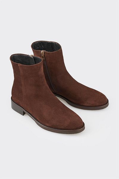 Elle Shoes Καφέ Δερμάτινες Γυναικείες Κλασικές Μπότες