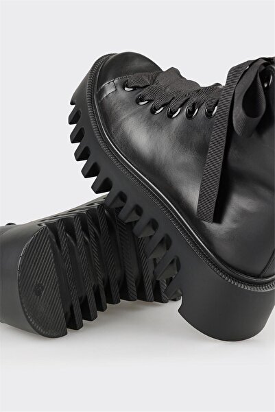Elle Shoes Siyah Deri Kadın Günlük Bot