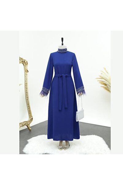 Bijutek Yakası ve Kolları Taşlı Tüy Detaylı Bağcıklı Saks Elbise Özel Gün -Davet Abiyeleri