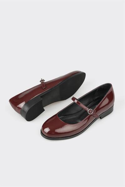 Elle Shoes Claret Red Women's Casual Shoes