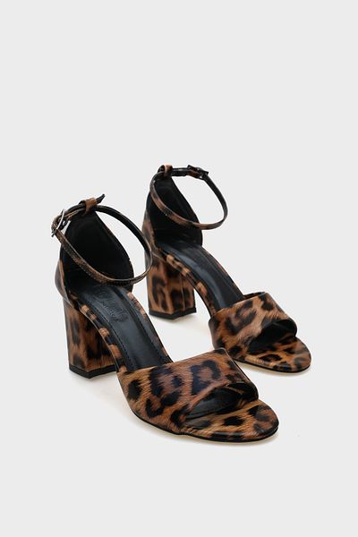 Capone Outfitters Dámské sandály Eira s kulatou špičkou na středním podpatku