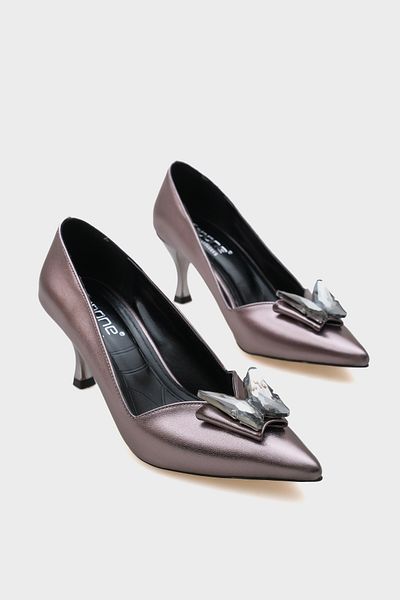 Capone Outfitters Pantofi de damă Hillary cu toc mediu și vârf ascuțit Fluture