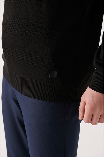 Avva Men's Black Crew Neck Honeycomb Textured Knitwear Sweater A22Y5073