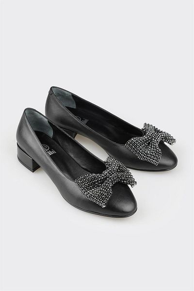 Elle Shoes حذاء بكعب نسائي من الجلد الأسود