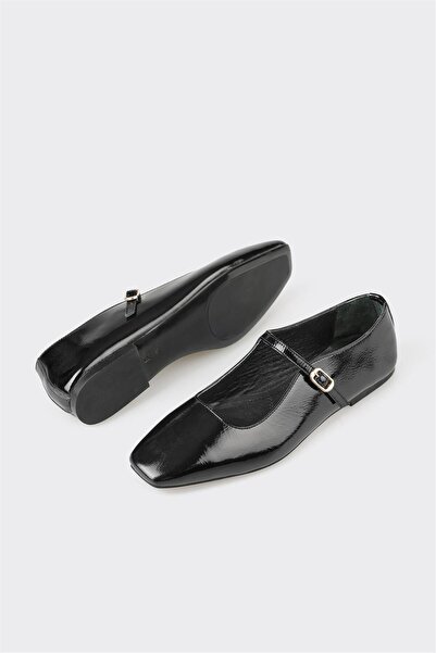 Elle Shoes Black Leather Women's Casual Shoes