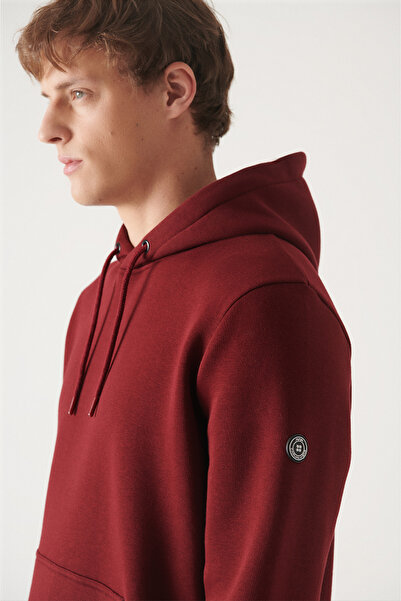 Avva Men's Burgundy Hooded 3-Thread Back Printed Sweatshirt A22Y1111