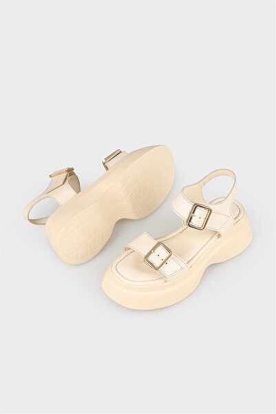 Elle Shoes Bej Deri Kadın Dolgu Topuk Sandalet