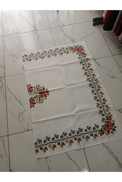 Elisam Worry-Free Stain-Proof Tablecloth for 4 People (Cross-Stitch Flower Pattern)