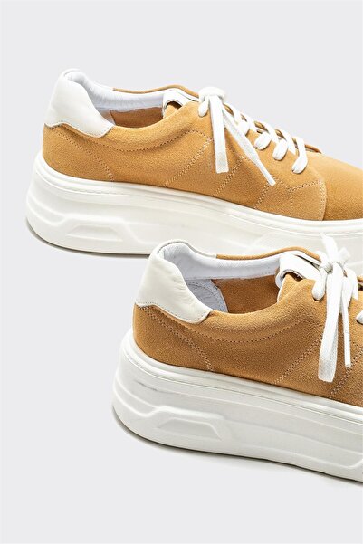 Elle Shoes Γυναικεία αθλητικά παπούτσια Camel Leather