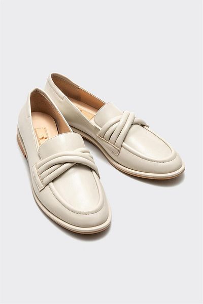 Elle Shoes Beige Leather Women's Loafer