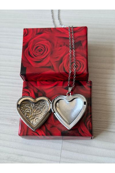İYİ MODA Flower Patterned Steel Necklace with Opening Inside |   Heart Necklace with Picture Placed Cover |   Gift Necklace for Lover
