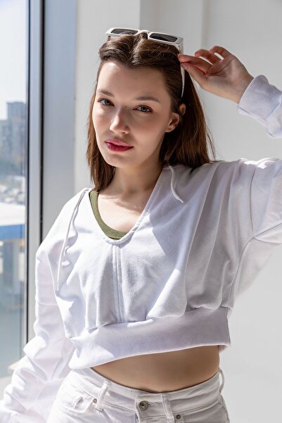 la & vetta Πλεκτό φούτερ με λευκή κουκούλα V-λαιμόκοψη