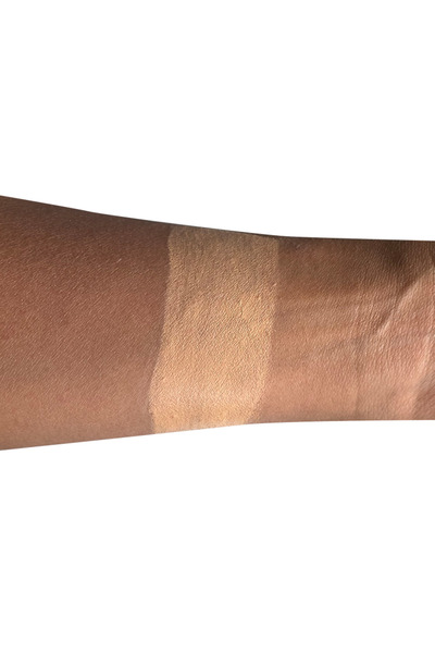 Layla Cosmetics Look Perfect Foundation No 2 - Foundation with Lifting Effect