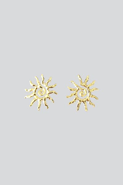 stravis Gold Textured Sun Earrings