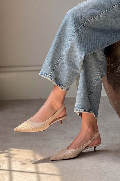 NİŞANTAŞI SHOES Pantofi cu toc de damă Rossa Nude cu detaliu din cauciuc la gleznă