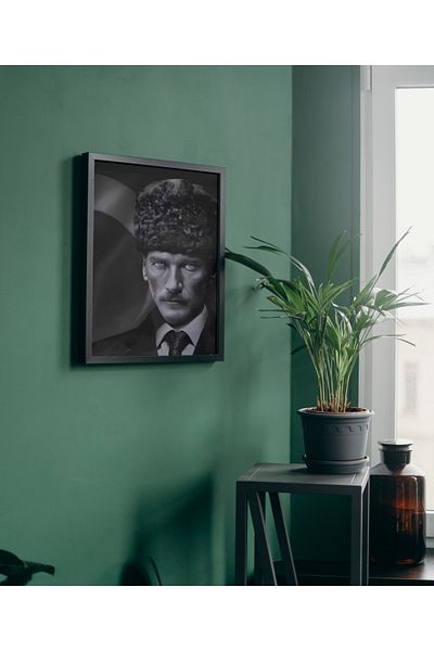 Arthopia Διακόσμηση σκούρου τόνου Mustafa Kemal Atatürk Αφίσα ζωγραφικής με κορνίζα υψηλής ποιότητας