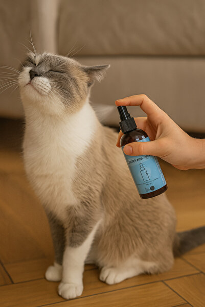 Amon Haşere Kovucu Tüy Bakım Spreyi 150ML (Bit, Pire, Kene, Spreyi Köpek, Kedi, Kafes Kuşları)