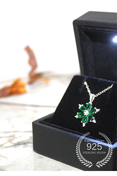 carrot silver 925 Ayar Gümüş Zümrüt Yeşil Kamelya Çiçeği Kolye-Hediye Paketli-Lotus