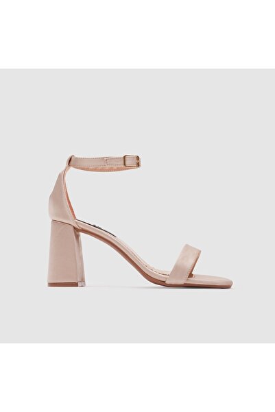 TOGO Bej Saten Kadın Abiye Ayakkabı [060122] – Tokalı, Kalın Tabanlı