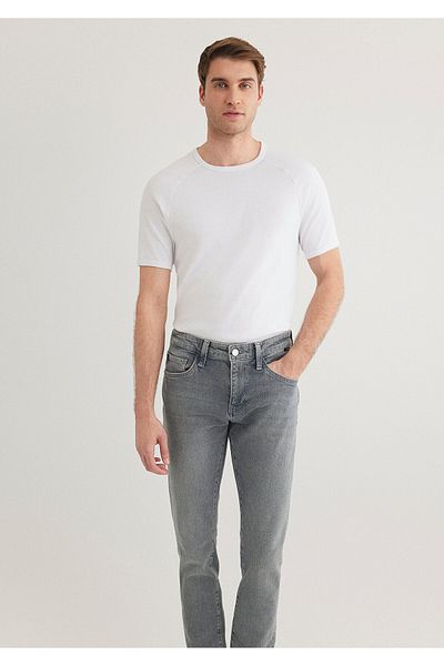 Mavi Geripptes, detailliertes weißes T-Shirt mit tailliertem Schnitt 06605622
