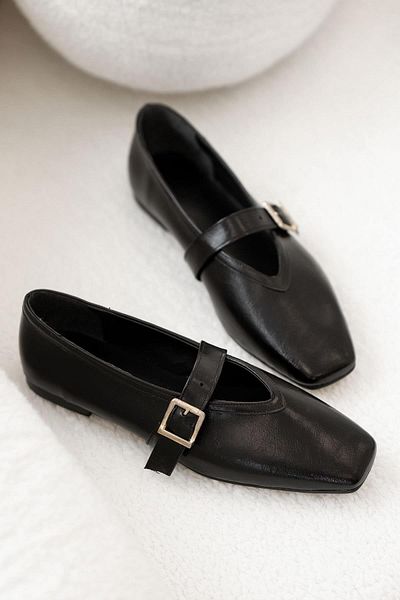 Parponi Nico Women's Square Toe Buckle Wrinkled Patent Leather Ballerinas Black