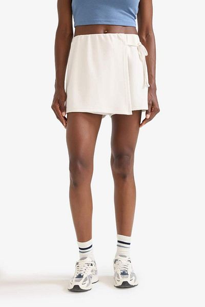 DeFacto Fit Standard Fit Short Leg Sports Modal Shorts C0556Ax24Sm