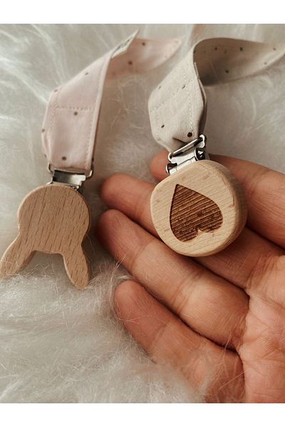 GOER STORE Heart-rabbit Natural Wood Detailed Polka Dot 100% Cotton Pacifier Strap Set