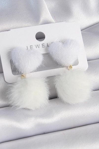 AfraBeauty White Feather Heart Pompom Model Women's Earrings