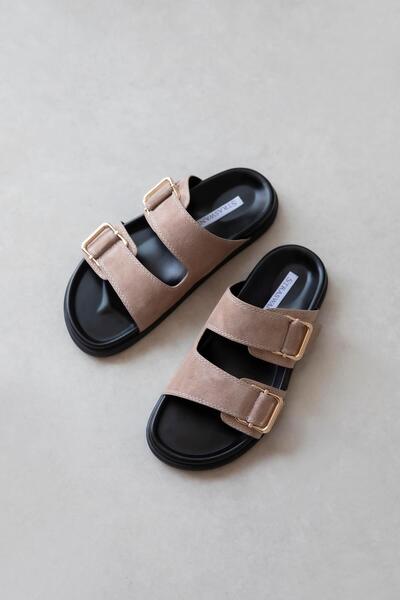 STRASWANS Axel Women's Buckle Detail Daily Comfort Suede Slippers Mink