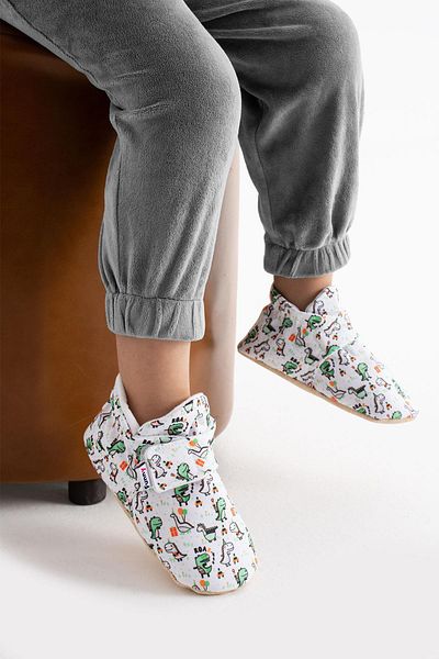 Funny Baby Non-Slip Sole Organic Velcro Baby Slippers Anti-Sweat Soft Cute Figured Comfortable