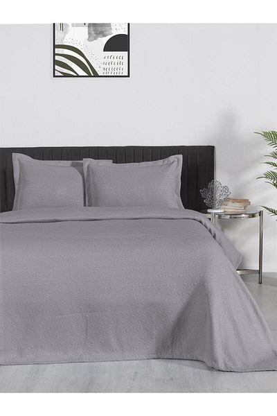 Karna Home Bedspread Marisa – Breathable, Lightweight and Stylish Design