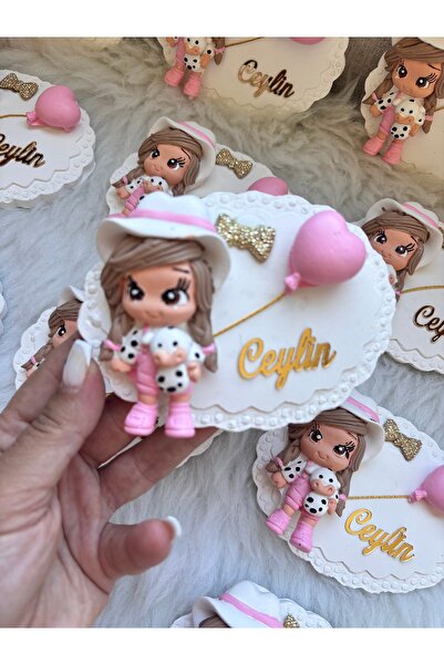 Miranın Hobileri Doğum Günü Bebek Magneti Hediyelik Kız Figürü Pembe