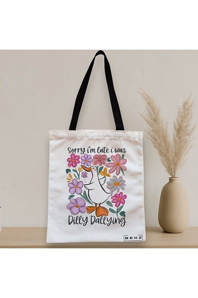BEKZ Textile Bag With Zipper, Tote Bag, Sorry I’m Late I Was Dilly Dallying Pattern 38 X 34.5 Cm, ​​White,