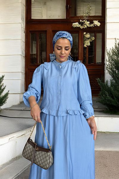 Aselim Hijap Moda Σετ πουκάμισο με βολάν από ύφασμα Strawberry – Μπλε