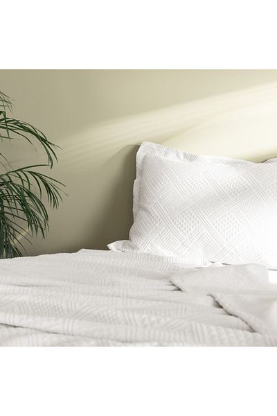 Madame Coco Dreieckige Tagesdecke, Kingsize, 100 % Baumwolle, Weiß, Luxus-Kollektion