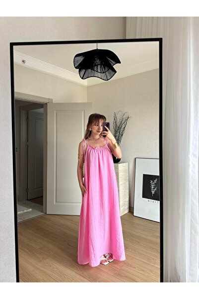 BAŞARAN Μακρύ φόρεμα Seersucker με λουράκι με κορδόνια ροζ