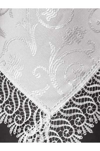 Karna Home Elegant Laced Tablecloth