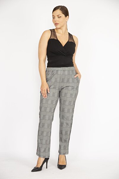 Şans Women's Gray Large Size Plaid Patterned Trousers with Elastic Waist and Side Stripe Detail 65n36510