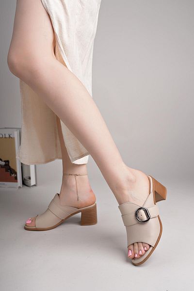 Nesil Shoes Γυναικείες παντόφλες με αγκράφα MyShoes 2050 Beige Γνήσιο μαλακό δέρμα