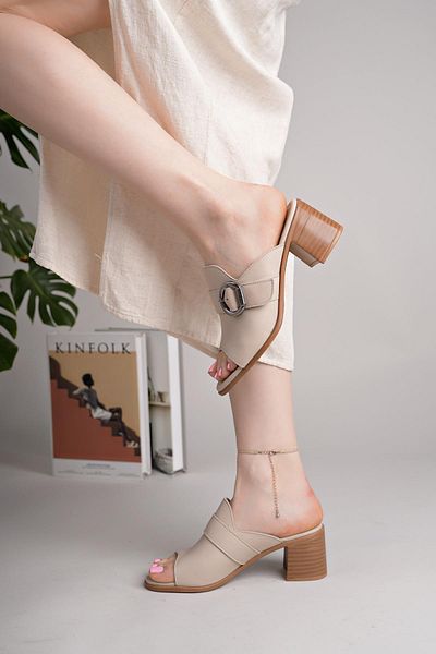 Nesil Shoes Γυναικείες παντόφλες με αγκράφα MyShoes 2050 Beige Γνήσιο μαλακό δέρμα