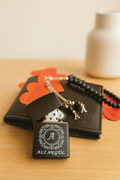 expreshediye İsim Yazılı Erkek Cüzdan Çakmak, Isimli Tesibih Seti, Harfli Tesbih Isimli Cüzdan