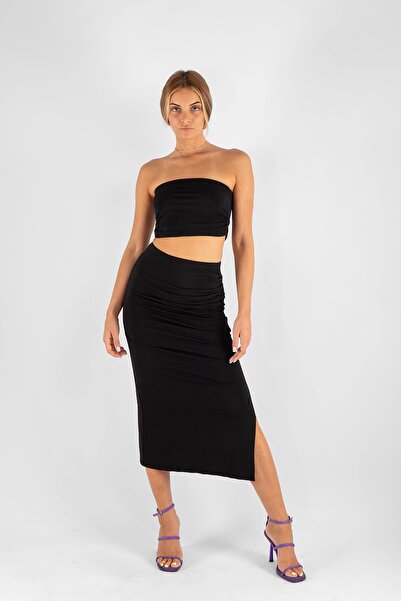 Bak Moda Costum negru cu fustă fără bretele, cu detaliu cu fante