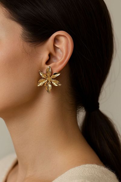PARLAK EVREN Gold Color Big Leaf Detailed Elegant Earrings”