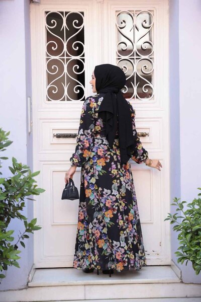 Neva Style Çiçek Desenli Siyah Tesettür Elbise 279902S